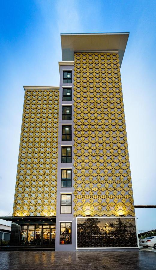 Lux Boutique Hotel Nonthaburi Eksteriør billede